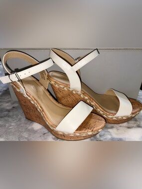 Me Too Cream Cork Wedge Sandals Ankle Strap Size 8